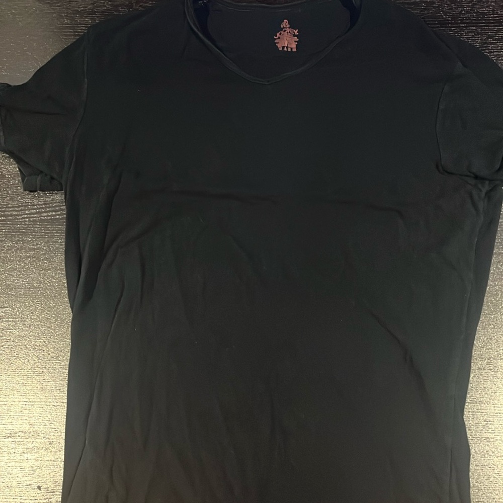 Mint black t shirt
